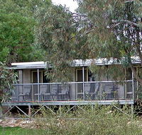 Donald Riverside Motel - Holiday Great Ocean Road