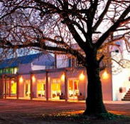 Lindenwarrah Hotel  Restaurant - Holiday Great Ocean Road