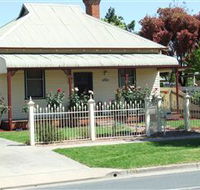 Serenity On The Border Self Catered Bed  Breakfast - Holiday Great Ocean Road