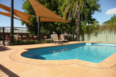 Wagga RSL Club Motel And Apartments - Holiday Great Ocean Road 2