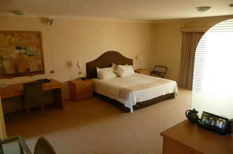 Wagga RSL Club Motel And Apartments - Holiday Great Ocean Road 0