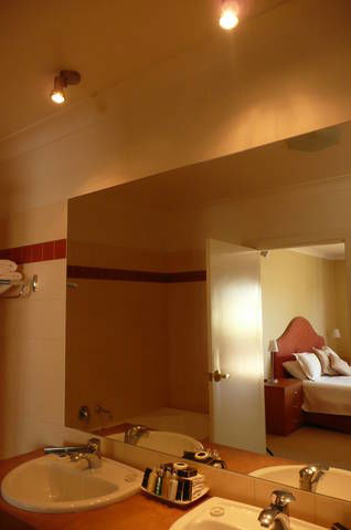 Wagga RSL Club Motel And Apartments - Holiday Great Ocean Road 3