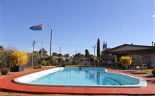 Cobar Crossroads Motel - Cobar - Holiday Great Ocean Road 0