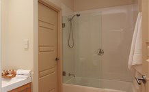 H Boutique Hotel - Pokolbin - Holiday Great Ocean Road 6