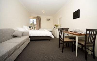 Aussie Settler Motel - Holiday Great Ocean Road 1