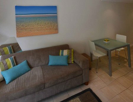 Iluka Serviced Apartments - Holiday Great Ocean Road 1