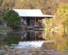 Barney Creek Vineyard Cottages - Holiday Great Ocean Road 0