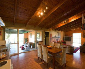 Clandulla Cottages And Farmstay - Holiday Great Ocean Road 1