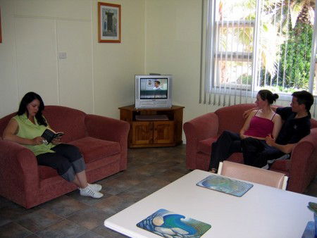 Tumby Bayside Holiday Units - Holiday Great Ocean Road 1