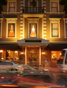 Hadley's Orient Hotel - Holiday Great Ocean Road 0