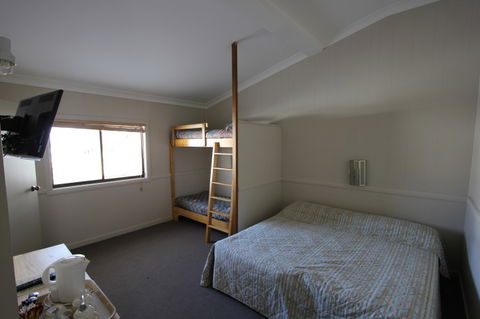 Corroboree Lodge - Holiday Great Ocean Road 2