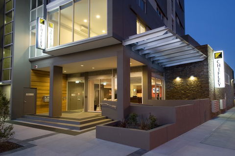 Chifley Apartments Newcastle - Holiday Great Ocean Road 1