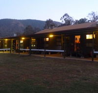 Christmas Creek Cafe and Cabins - Holiday Great Ocean Road