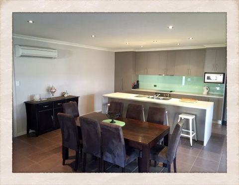 Adore 6 Villa - Holiday Great Ocean Road 4