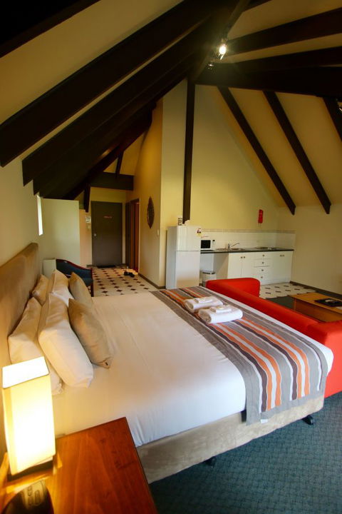 Hahndorf Motel - Holiday Great Ocean Road 2