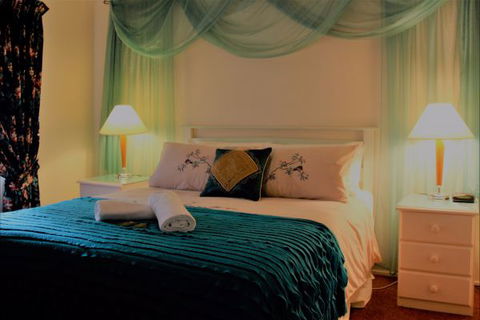 Sundial Holiday Apartments - Holiday Great Ocean Road 2
