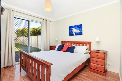 Ariadne - A Hop Skip And A Jump To The Beach With Sea Views - Holiday Great Ocean Road 7