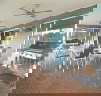 Decked Out in Vincent - Holiday Great Ocean Road