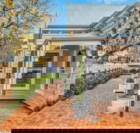 Grandview Accommodation - The Elm Tree Apartments - Holiday Great Ocean Road