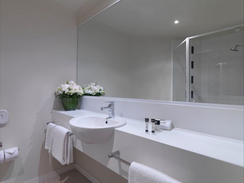 Travelodge Hotel Melbourne Southbank - Holiday Great Ocean Road 2
