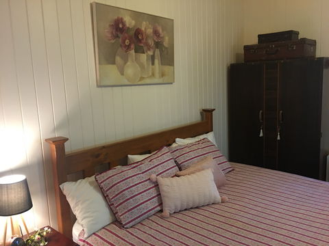 Dillons Cottage Stanthorpe - Holiday Great Ocean Road 4