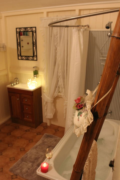 Dillons Cottage Stanthorpe - Holiday Great Ocean Road 7