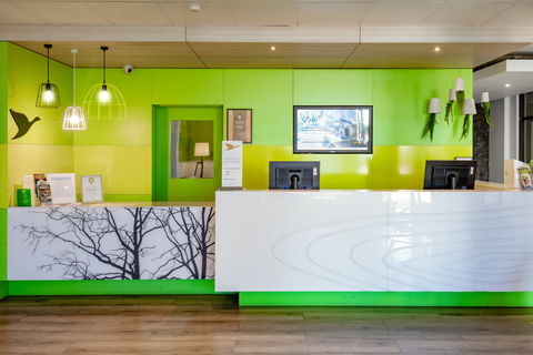 Ibis Styles Mount Isa Verona - Holiday Great Ocean Road 0