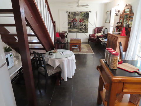 Maison De May Boutique Bed And Breakfast - Holiday Great Ocean Road 3