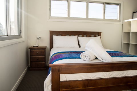 Shellharbour Village Ocean View Apartment - Holiday Great Ocean Road 0