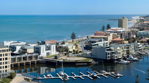 Atlantic Tower Motor Inn - Holiday Great Ocean Road 0
