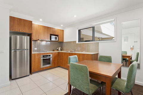 Quality Hotel Bayside Geelong - Holiday Great Ocean Road 2