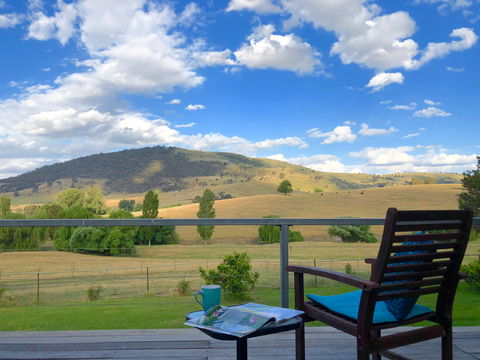 Adelong Valley Farm Stays - Moorallie Cottage - Holiday Great Ocean Road 0