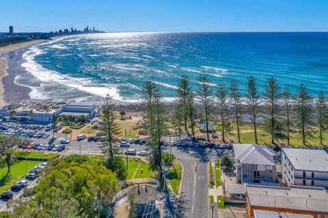 Bujerum Apartments On Burleigh - Holiday Great Ocean Road 0