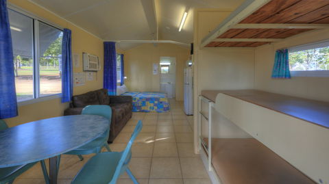 Yallakool Caravan Park On BP Dam - Holiday Great Ocean Road 2