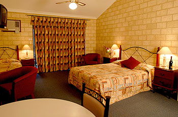 Karri Forest Motel & Restaurant - Holiday Great Ocean Road 3