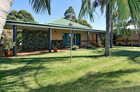 Drakesbrook Hotel Motel - Holiday Great Ocean Road 5