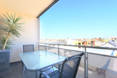 Antonas Verandah Apartments - Holiday Great Ocean Road 2