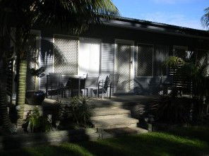 Caseys Beach Holiday & Lifestyle Village - Holiday Great Ocean Road 1