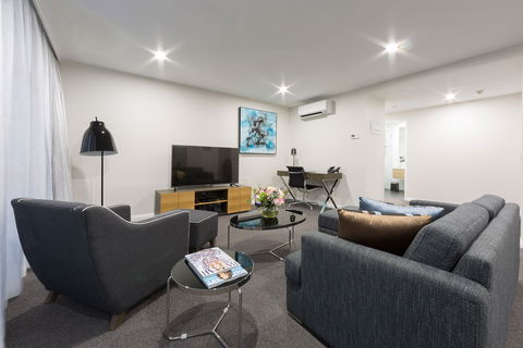Avenue Hotel Canberra - Holiday Great Ocean Road 0