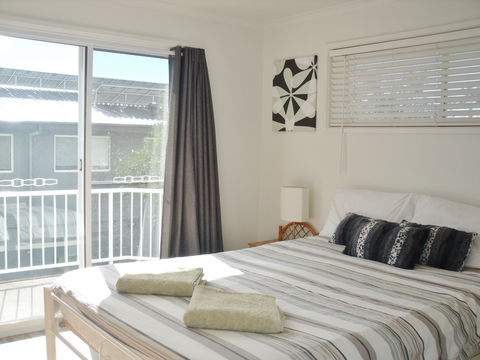 Beachcomber Apartments - Holiday Great Ocean Road 1