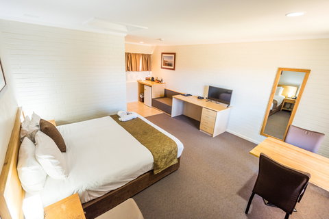 Hospitality Carnarvon, SureStay Collection By Best Western - Holiday Great Ocean Road 1