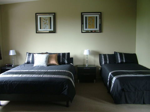 Sacred Mountain Retreat - Holiday Great Ocean Road 0