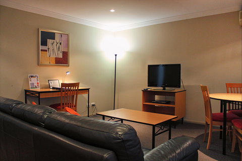 Wollongong Serviced Apartments - Holiday Great Ocean Road 2