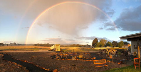 Bukirk Glamping Clare Valley - Holiday Great Ocean Road 1