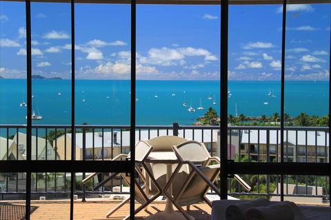 Whitsunday Terraces Resort - Holiday Great Ocean Road 1