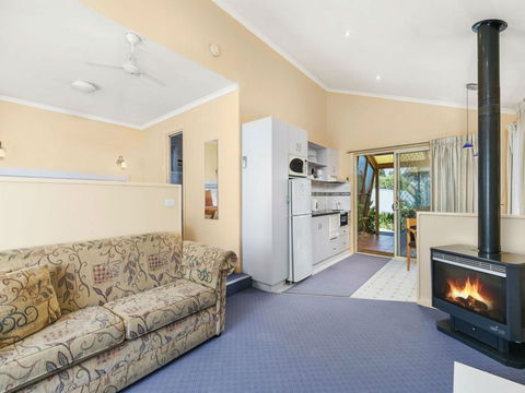 Cottages For Two - Holiday Great Ocean Road 0