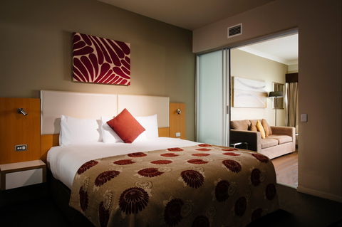 Grand Hotel And Apartments Townsville - Holiday Great Ocean Road 1