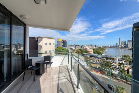 Swiss-Belhotel Brisbane - Holiday Great Ocean Road 2