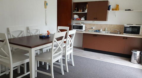 Tabourie Lake Motor Inn - Holiday Great Ocean Road 0