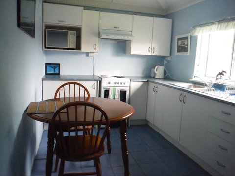 The Little White House - Holiday Great Ocean Road 1